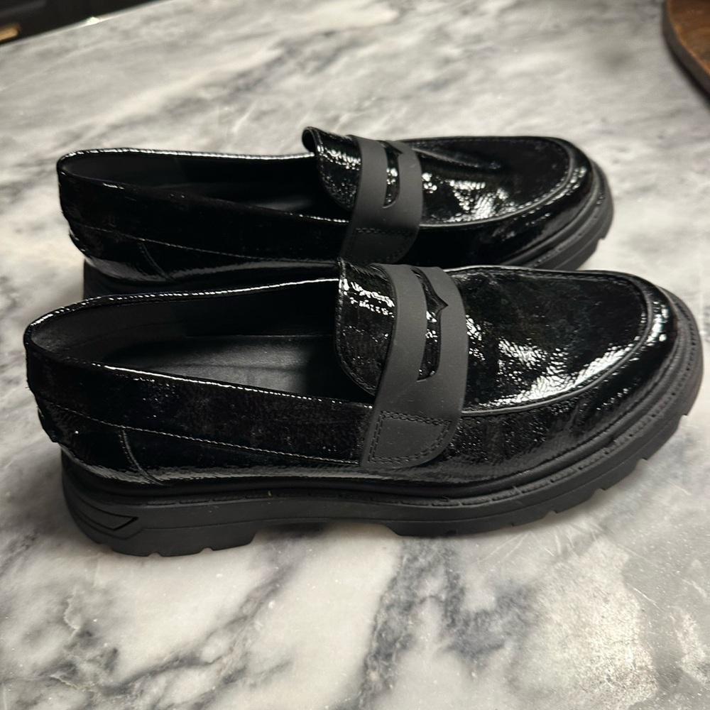 Franco Sarto Black Patent Loafers - Picture 2 of 4
